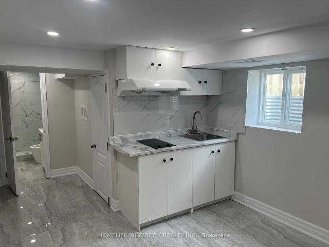House for rent in Toronto
