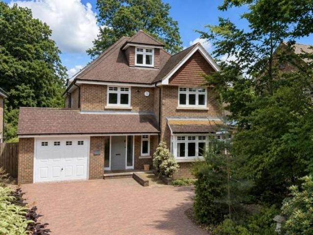 Farm for sale in Heatherside, Heol-las