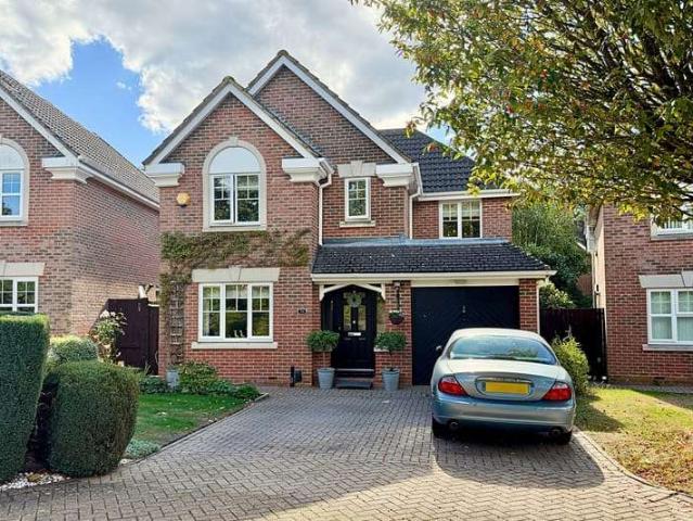 Farm for sale in Old Dean, Heol-las
