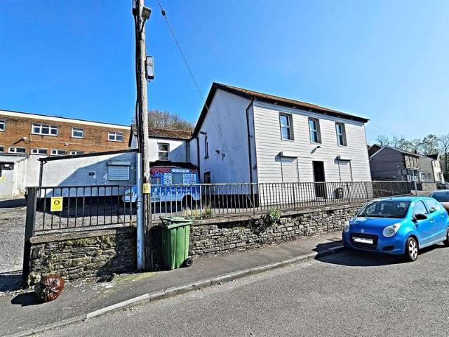 Farm for sale in Graigwen, Pontypridd