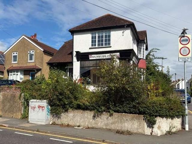 Commercial for sale in Pouchen End, Hertfordshire
