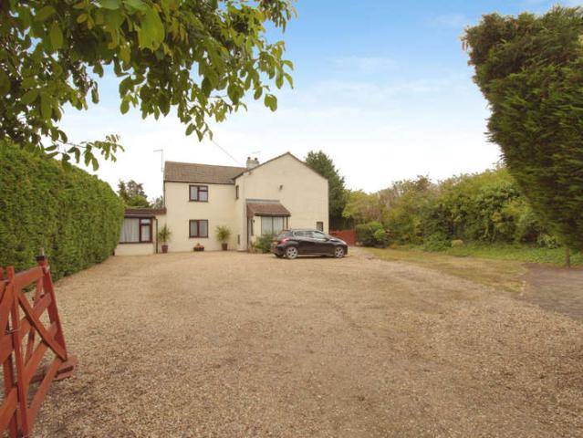 Farm for sale in Gosberton Clough, Lincolnshire