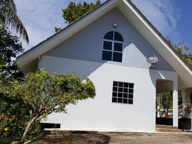 Bungalow for rent in Victoria, Labuan