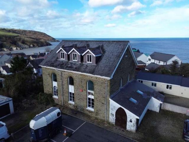 Farm for sale in Aberporth