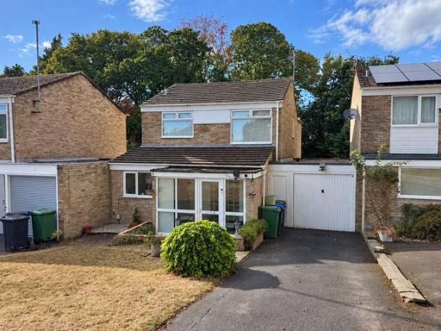 Farm for sale in Heol-las, Surrey