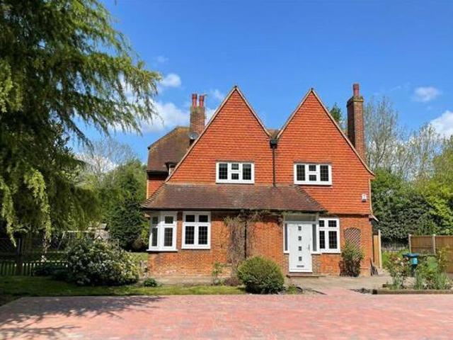 House for rent in Lyons, Greater London