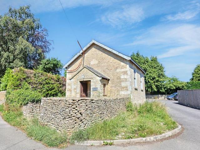 House for sale in Leighterton, Fossebridge