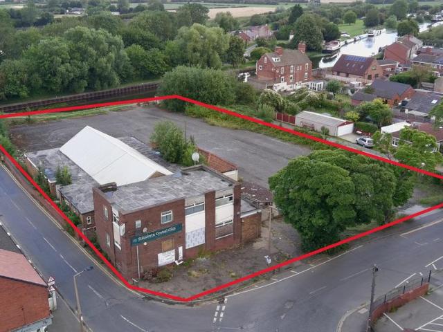 House for sale in Fishlake, South Yorkshire