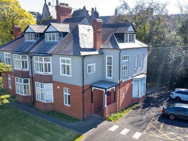 House for sale in Upper Bangor, Bangor