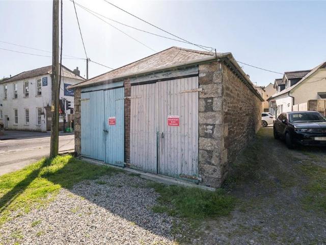 House for sale in Penryn, Cornwall