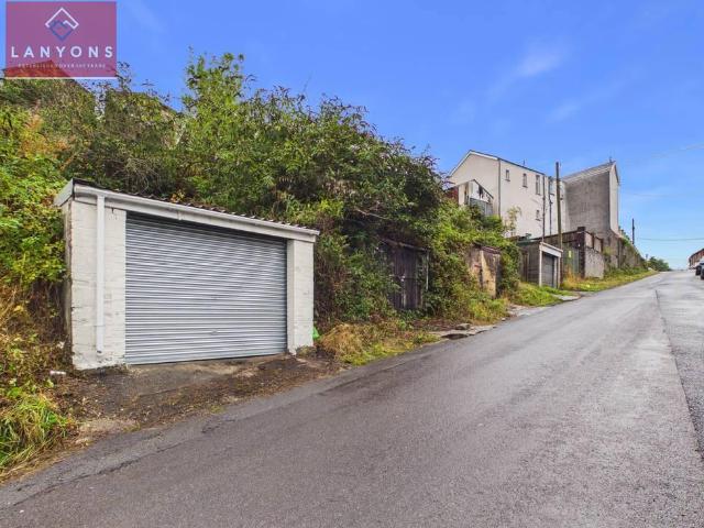 House for sale in Porth, Wales