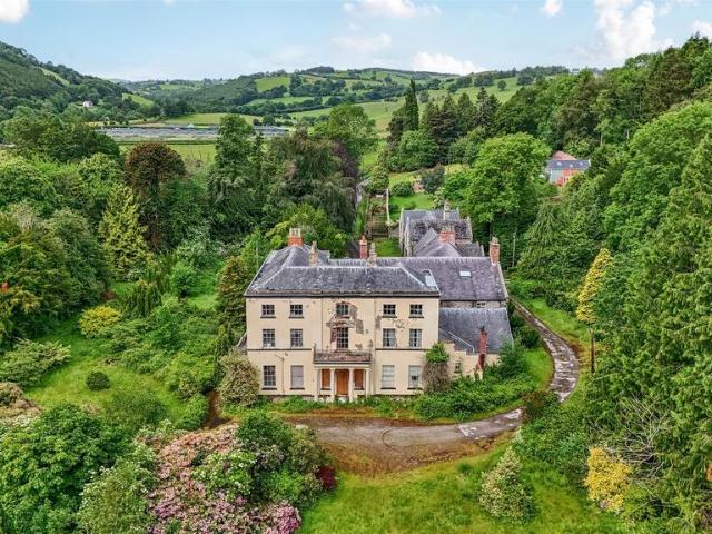 House for sale in Wales
