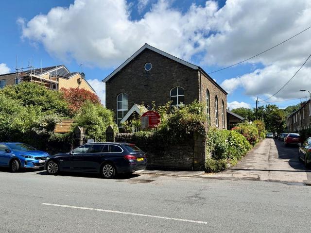 House for sale in Taffs Well, Wales