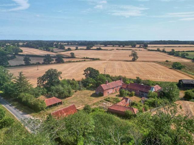 House for sale in Eastbridge, Suffolk