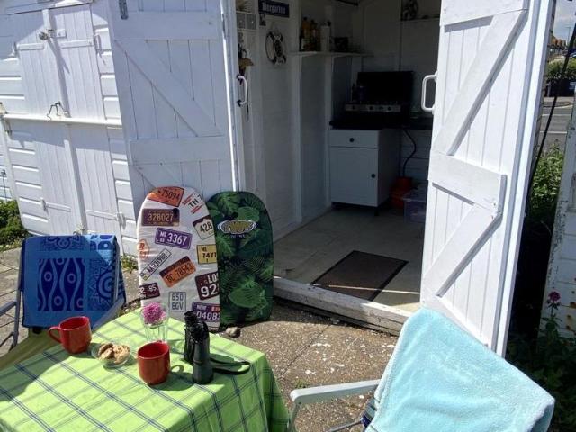 House for sale in Fishersgate, West Sussex