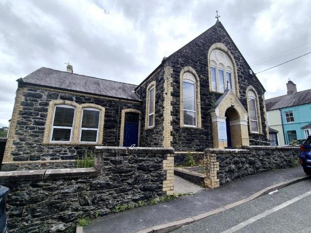 House for sale in Menai Bridge