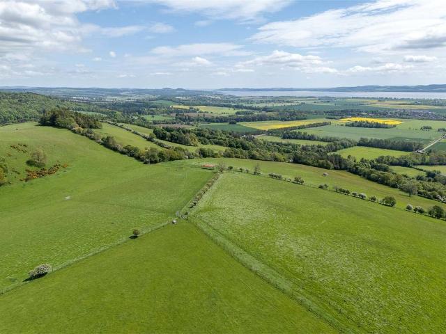 House for sale in Kinnaird, Scotland