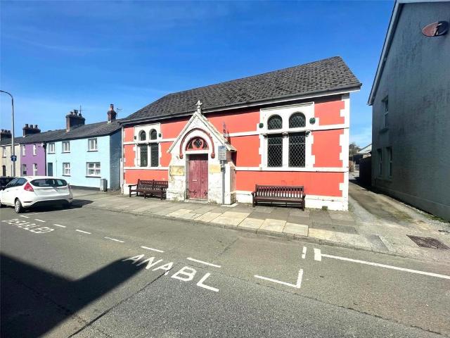 House for sale in Narberth, Wales
