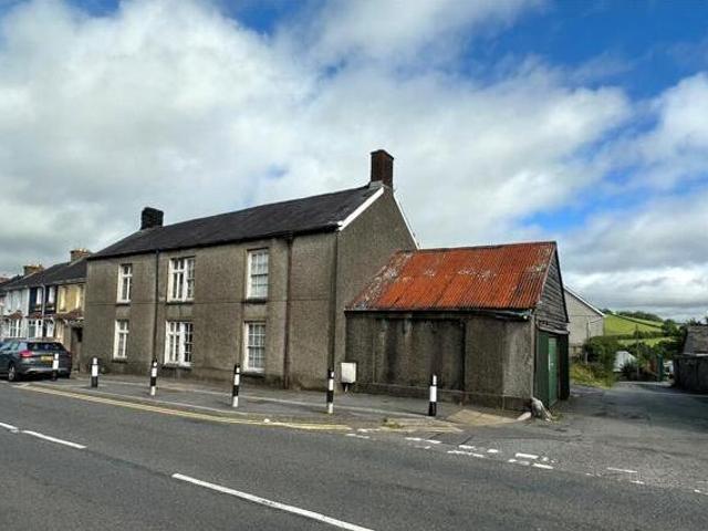 House for sale in Carmarthen, Wales