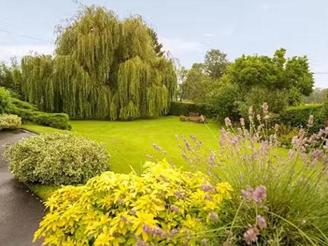 House for sale in Bowling Bank