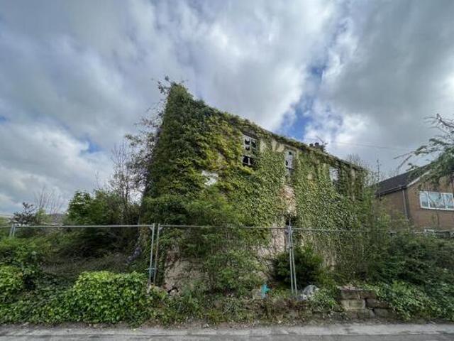 House for sale in Greasbrough, South Yorkshire