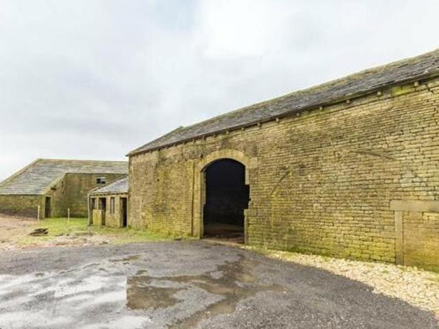 House for sale in Holmfirth, West Yorkshire