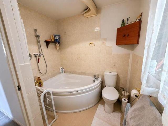 Cottage for sale in Aldersley, West Midlands