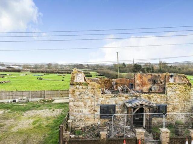House for sale in Ilminster, Somerset