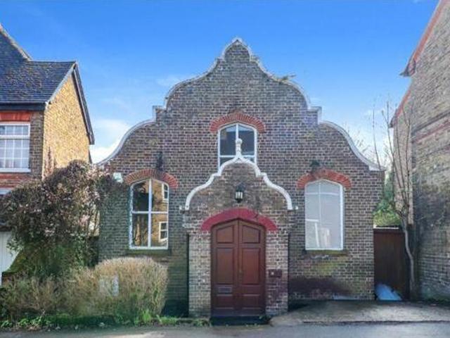 House for sale in North Watford, Hertfordshire