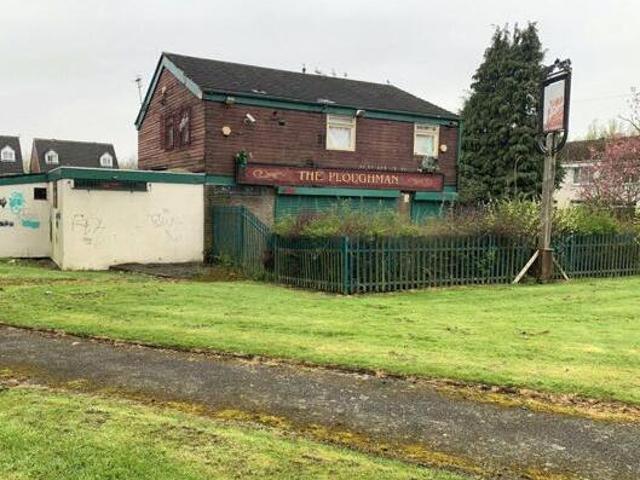 House for sale in Calderstones