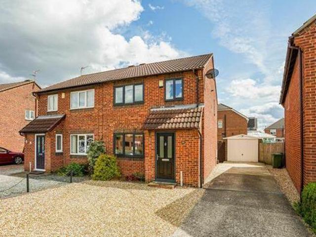 House for sale in High Field, York