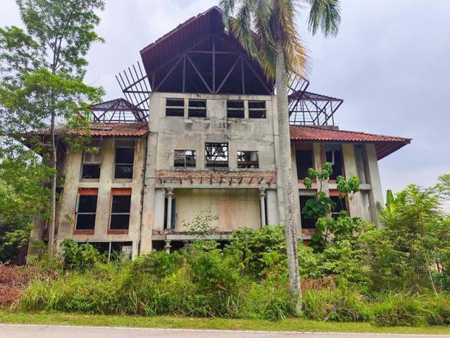 Bungalow for sale in Sendayan Village, Negeri Sembilan