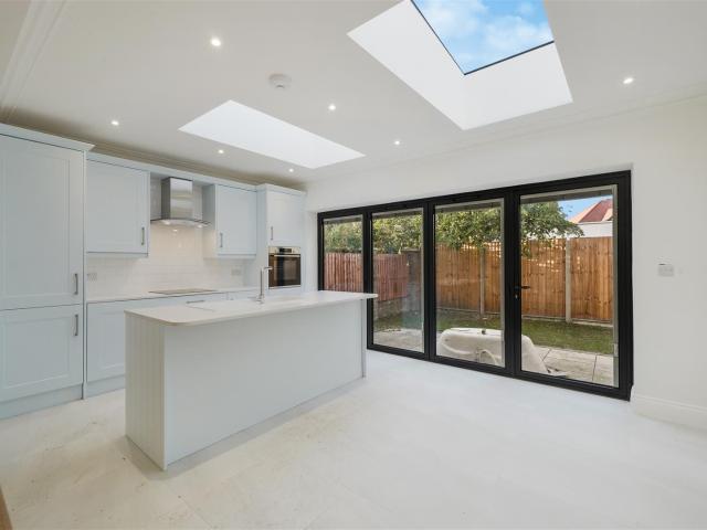 House for rent in North Wembley, Greater London