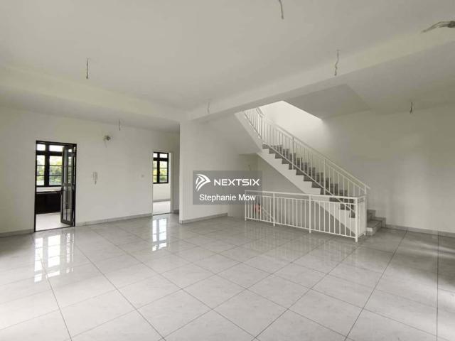 Residential House for sale in Samarahan, Kota Samarahan