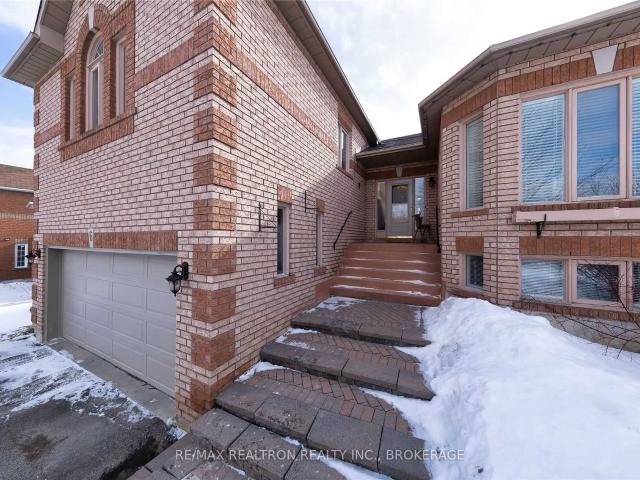 House for rent in Bradford West Gwillimbury, Ontario