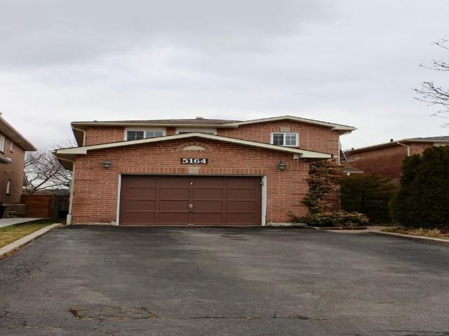 House for rent in Hurontario, Mississauga