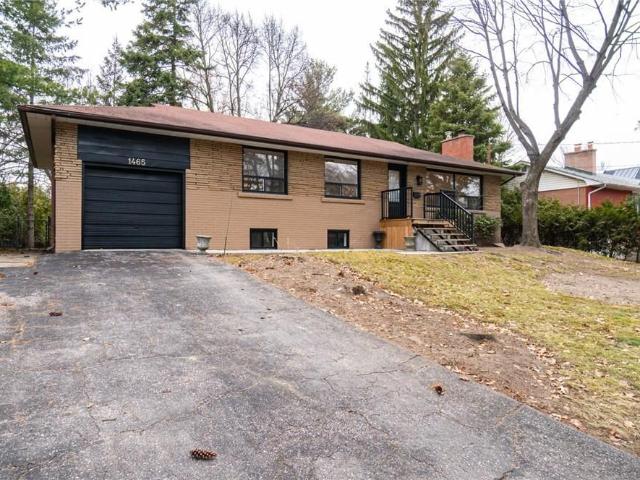 House for rent in Oakville, Ontario