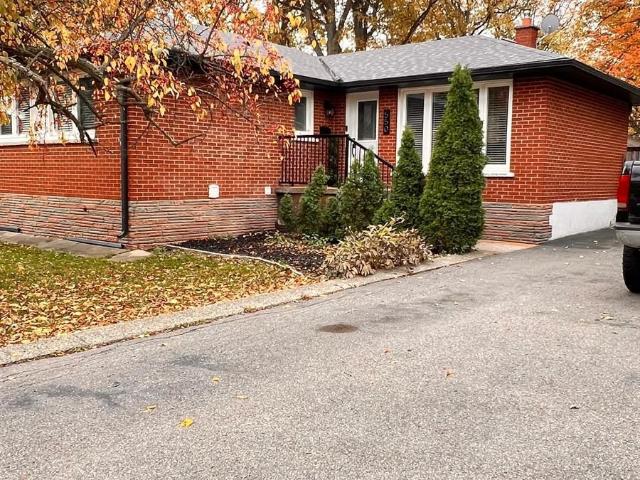 House for rent in Oakville, Ontario