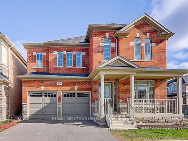 House for rent in Oakville, Ontario