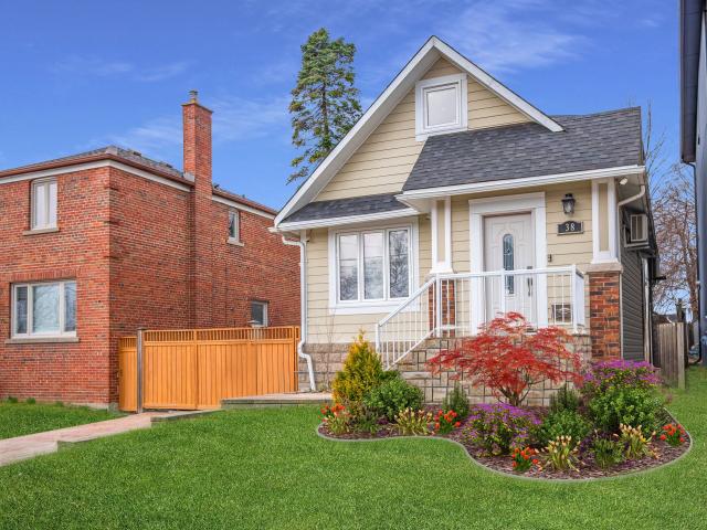 House for rent in Woburn, Ontario