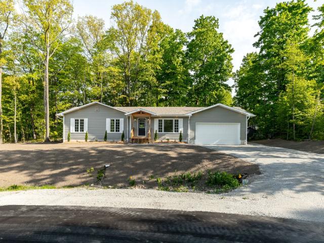 House for rent in Tiny, Ontario