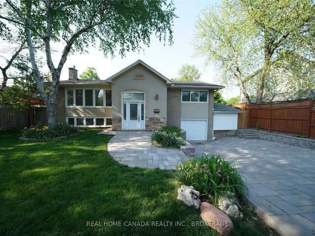 House for rent in Oakville, Ontario
