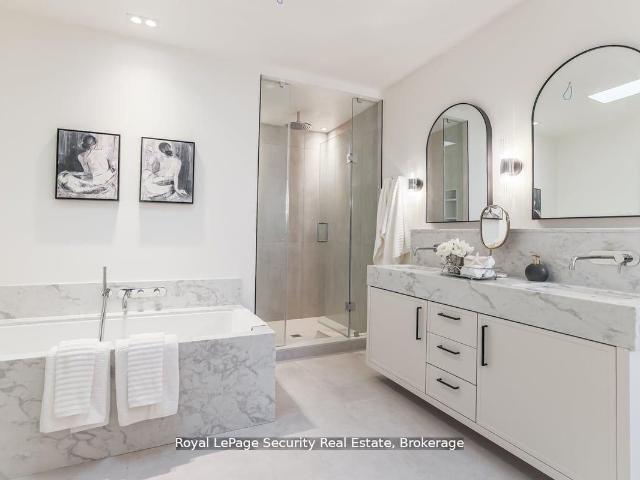 House for rent in Toronto