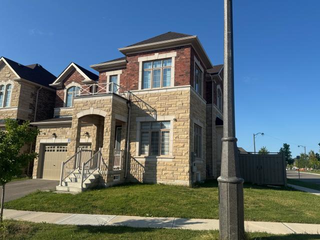 House for rent in Oakville, Ontario