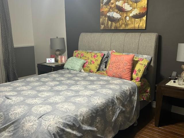 House for rent in Oakville