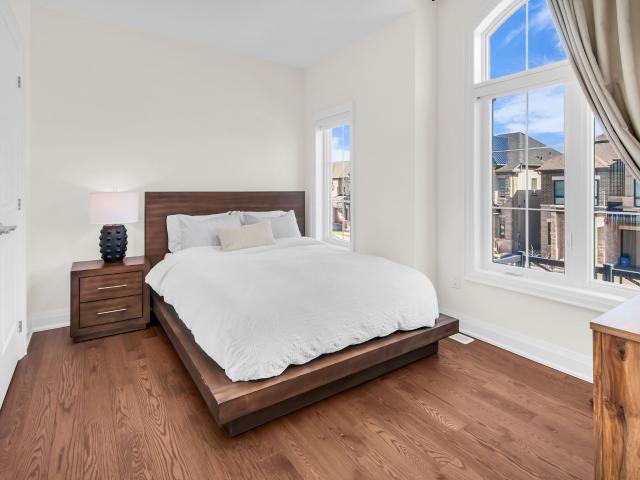 House for rent in Oakville