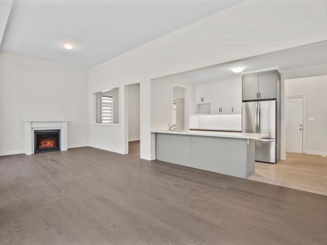 House for rent in Oakville