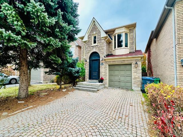 House for rent in Central Erin Mills, Mississauga