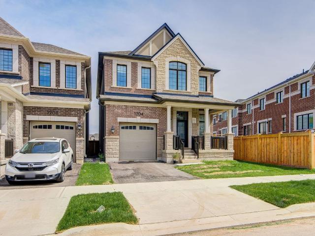 House for rent in Oakville, Ontario
