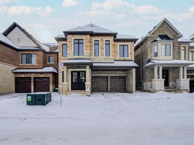 House for rent in Oakville, Ontario